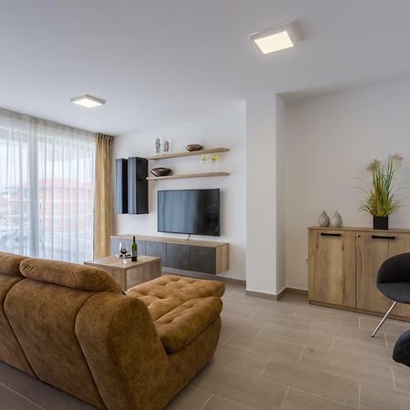 Pure Relax Apartamento Malinska Exterior foto