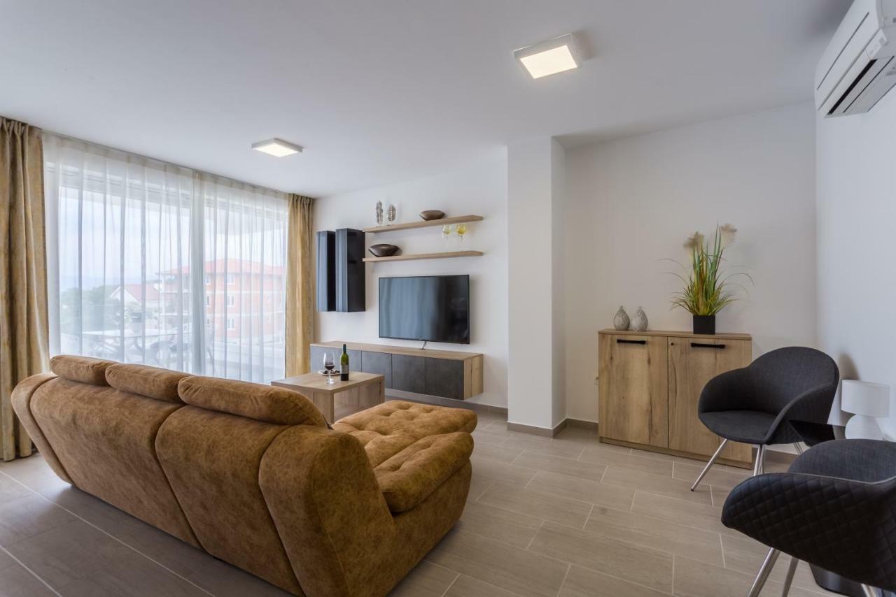 Pure Relax Apartamento Malinska Exterior foto